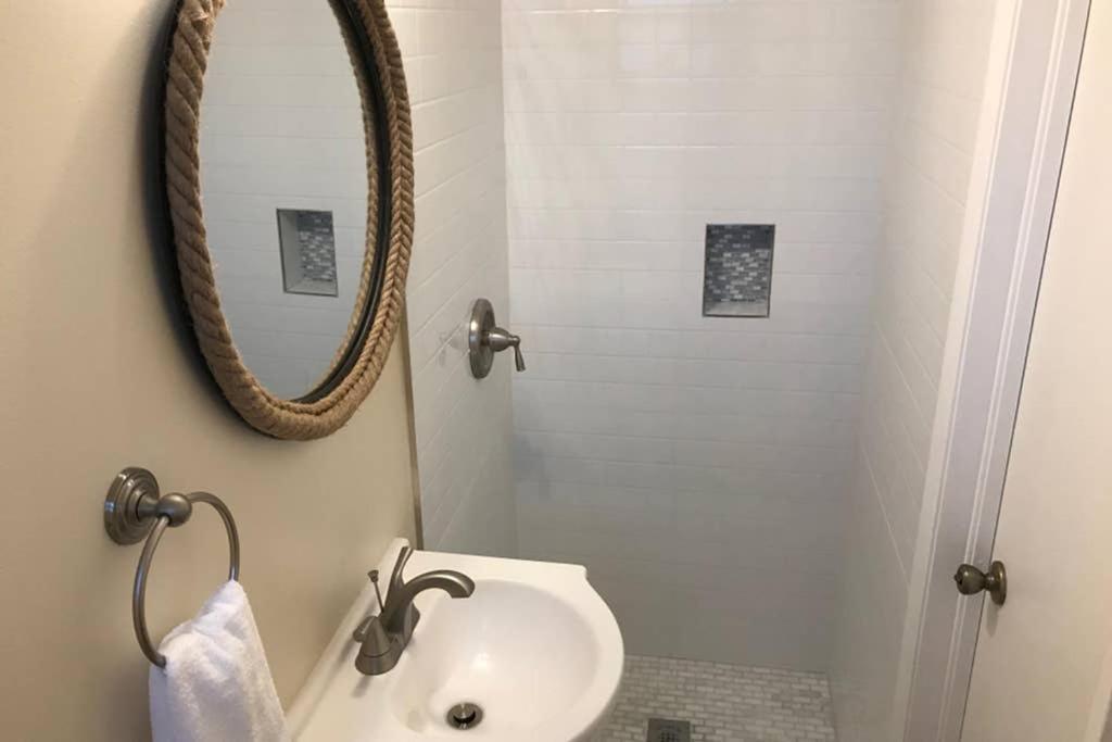 Licensed Mgr - 2/2 Villa - Oceanfront Beach Resort - Saltwater Lagoon & Marina! Key Largo Extérieur photo